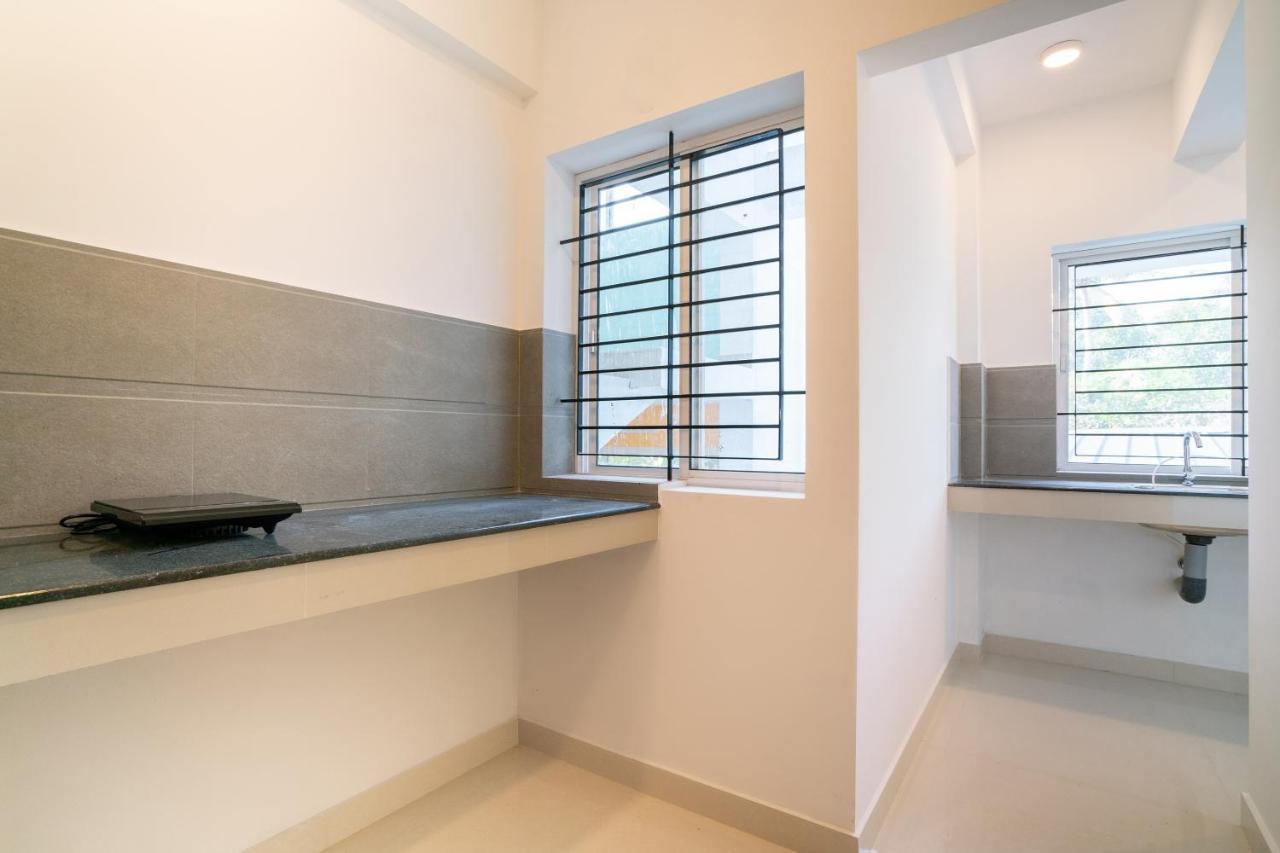 Oyo 80859 Hawa Residency 3*
