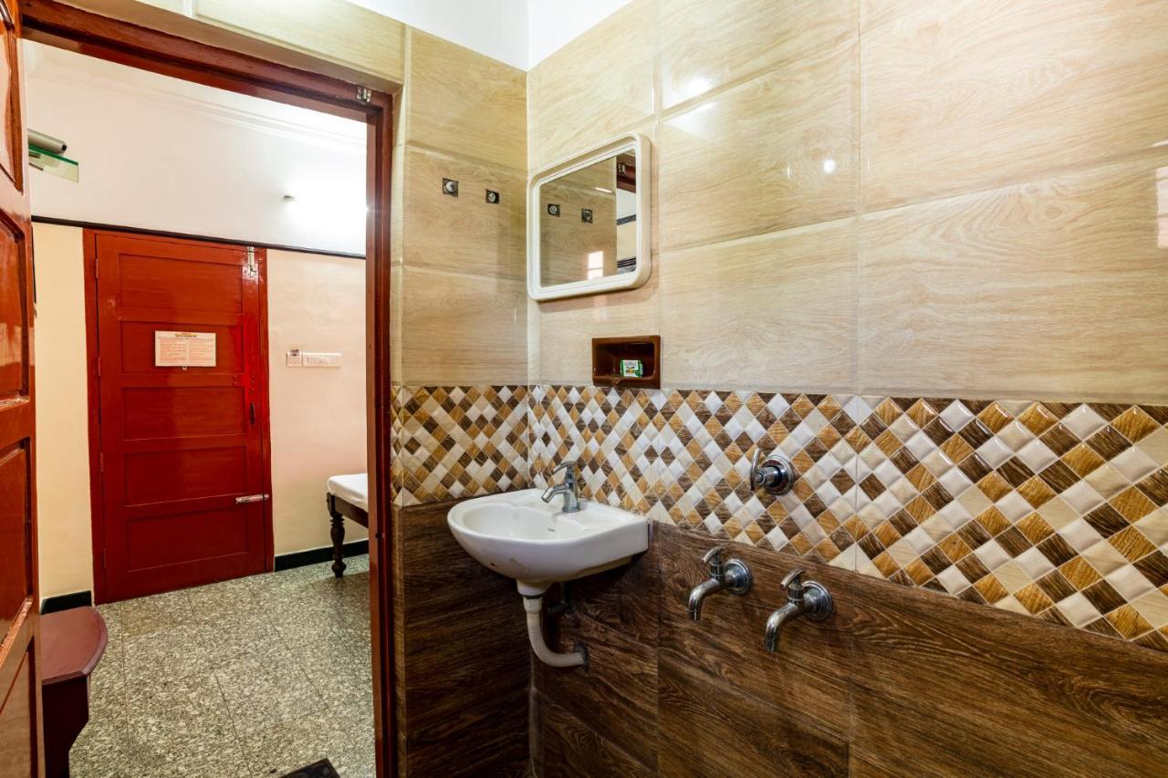 Hotel Anadiyil Leelakrishna 3*