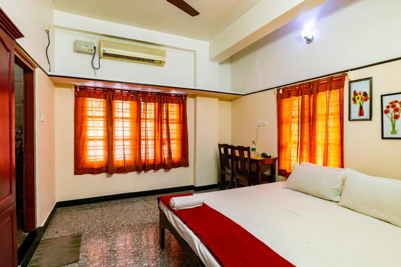 Hotel Anadiyil Leelakrishna