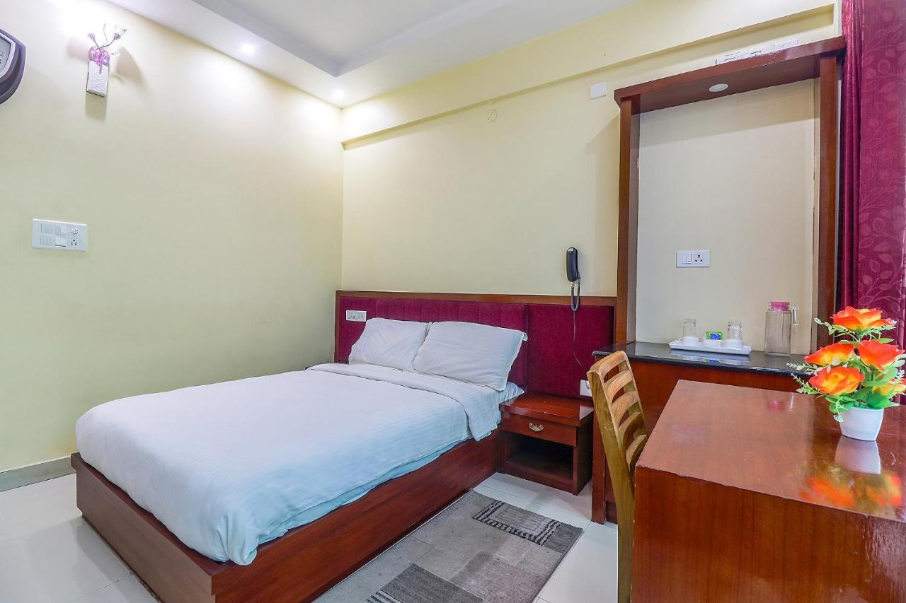 Fabhotel Ghala Residency Hotel Kochi