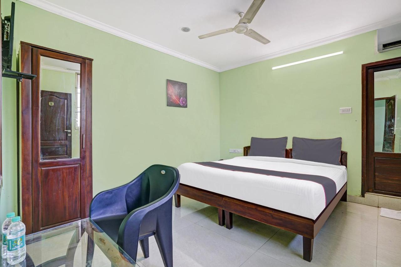 Collection O 76059 Malabar Plaza Residency Kakkanad Kochi