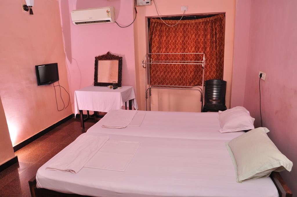 Toms Old Mansion Bed & Breakfast 2*