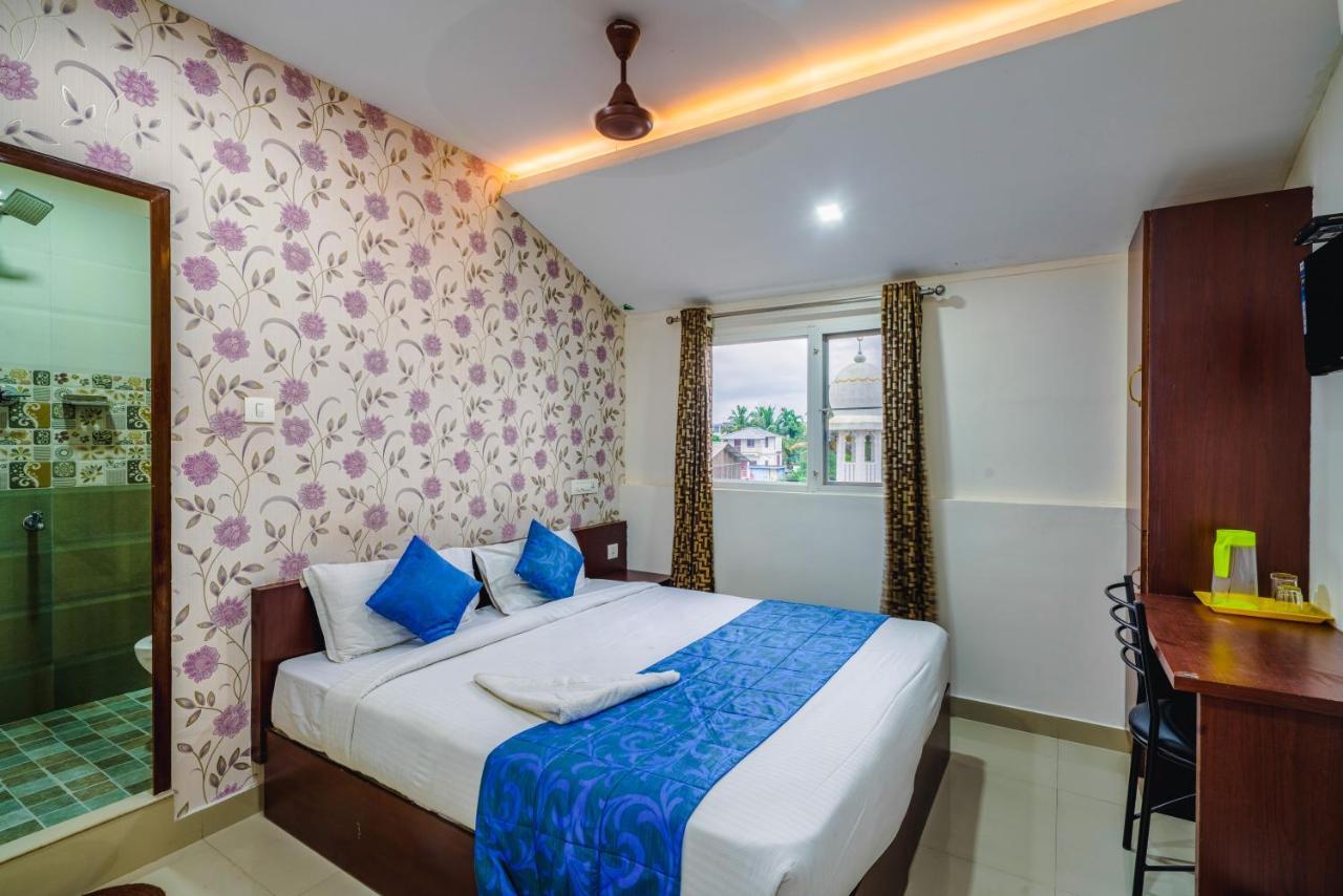 Almas Residency Hotel Kochi