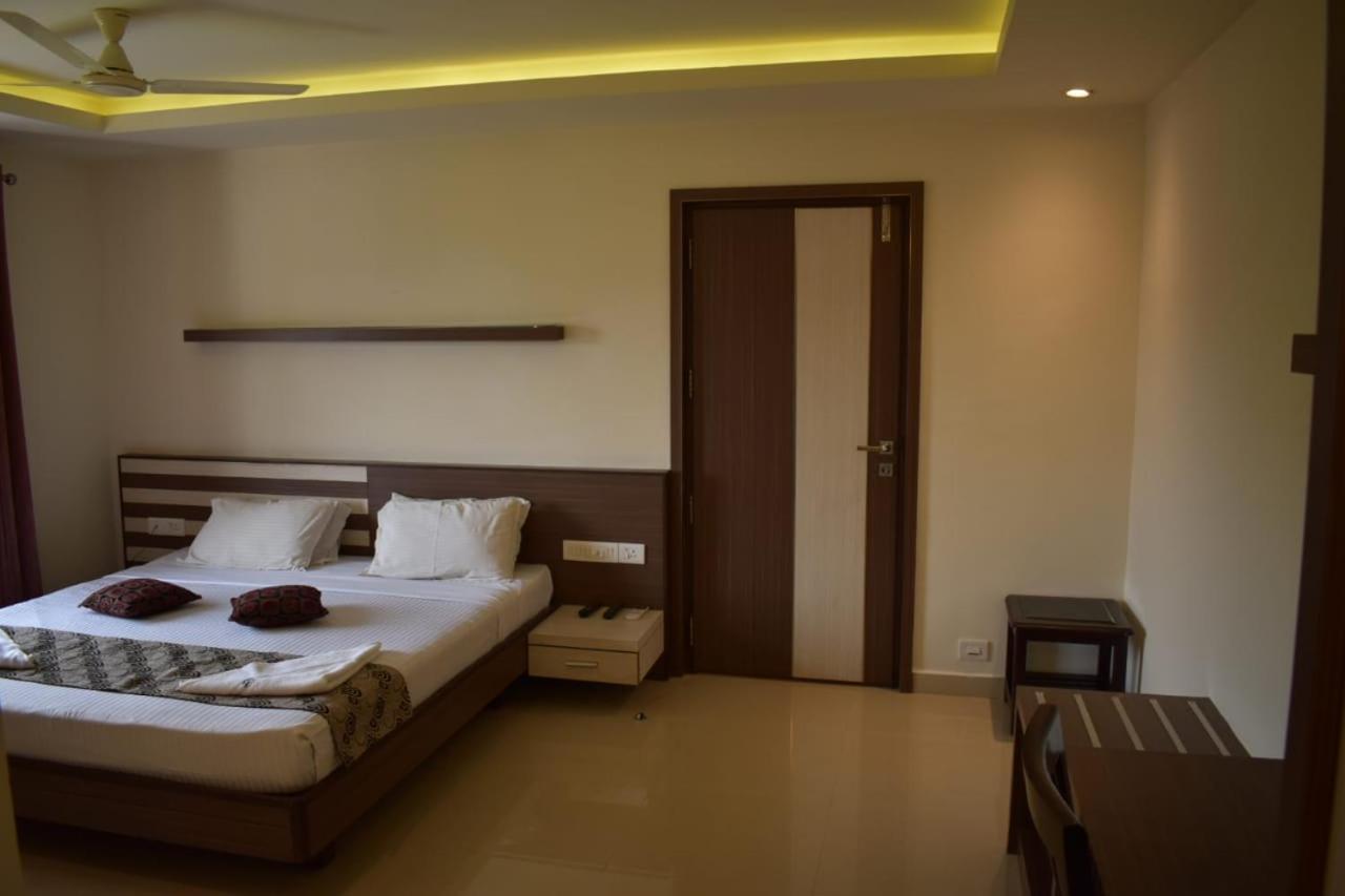 Hotel South Regency, Ernakulam Kochi