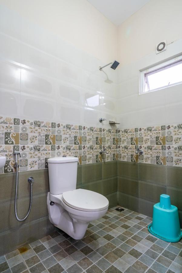 Hotel Almas Residency 2*