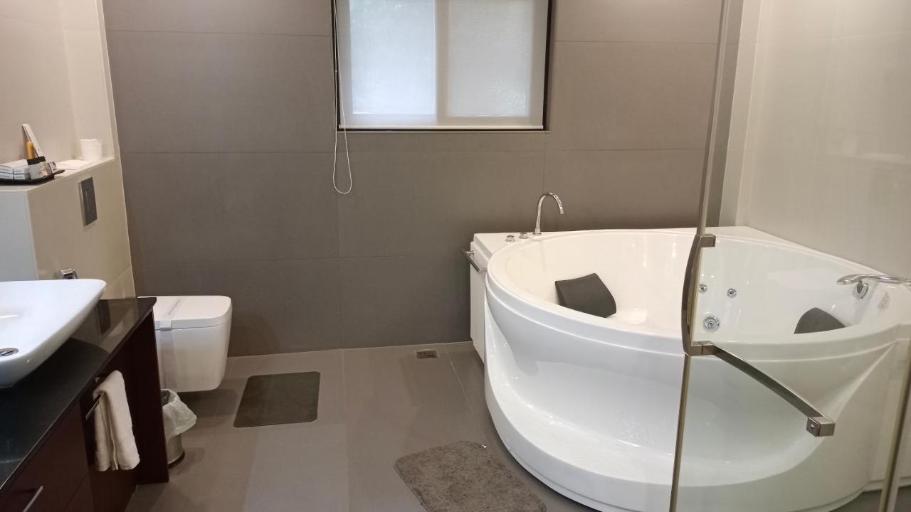 River Terrace Resort&spa Holiday park Kochi