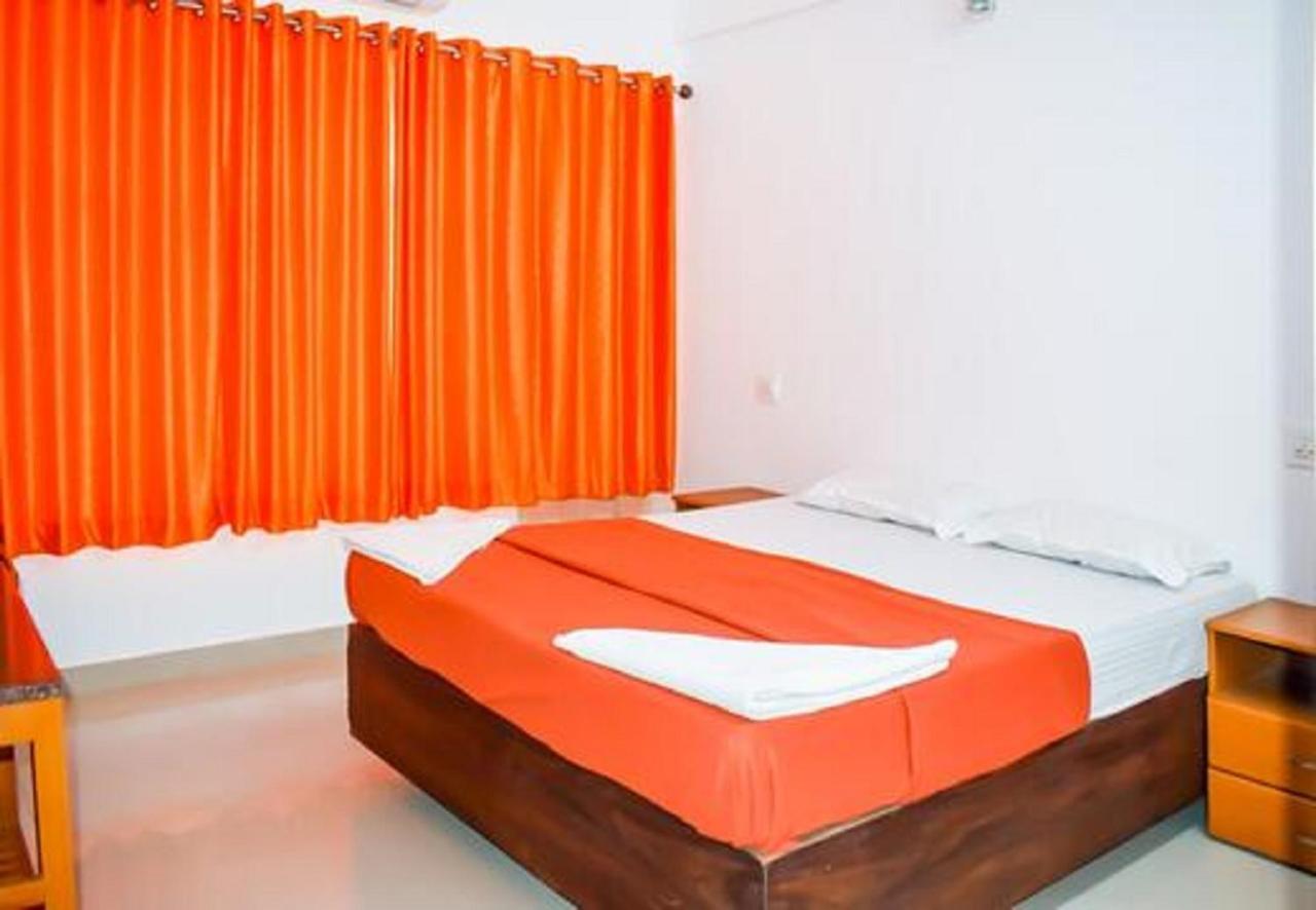 Phils' Residency & Banquets Hotel