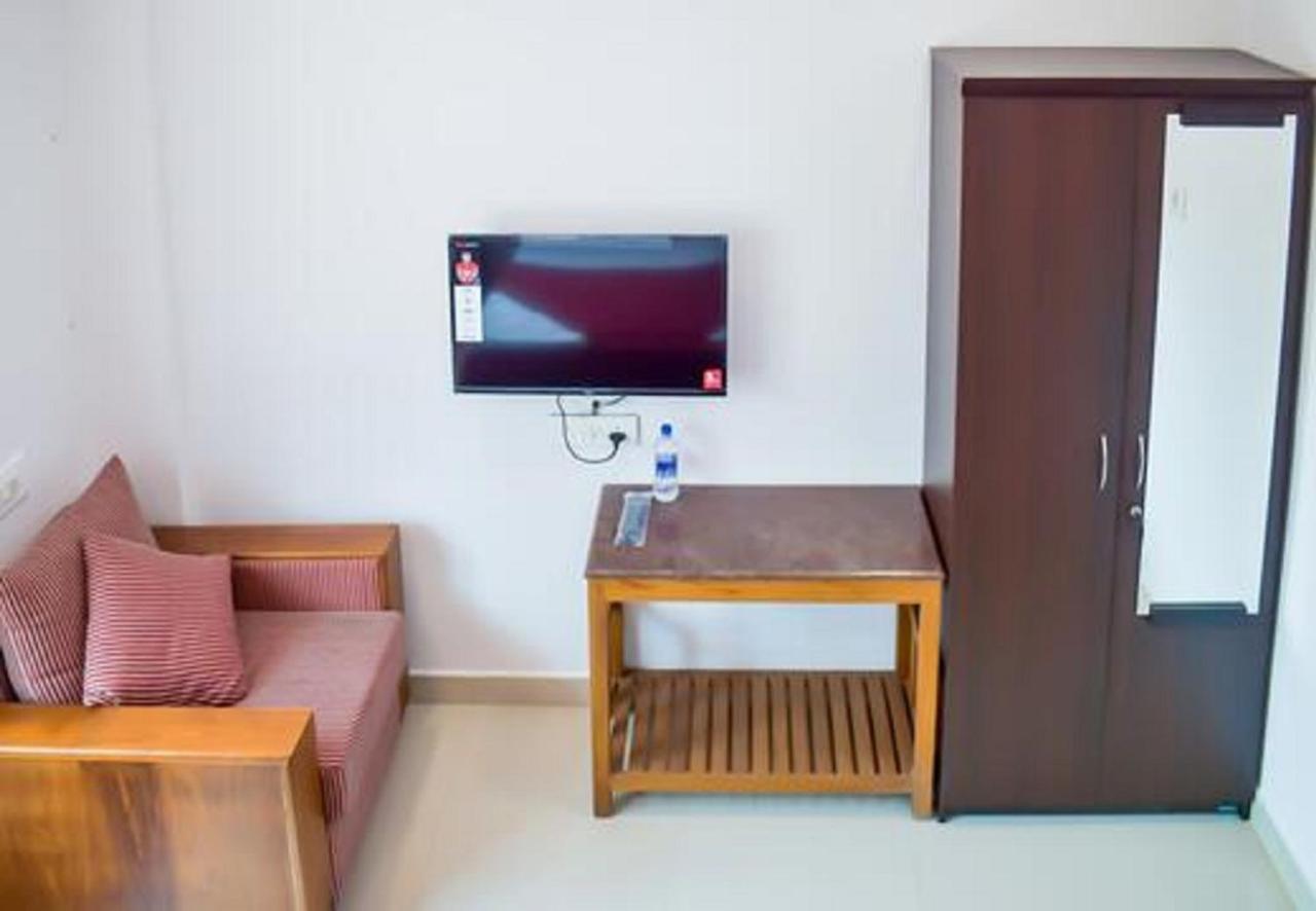 Hotel Phils' Residency & Banquets Kochi