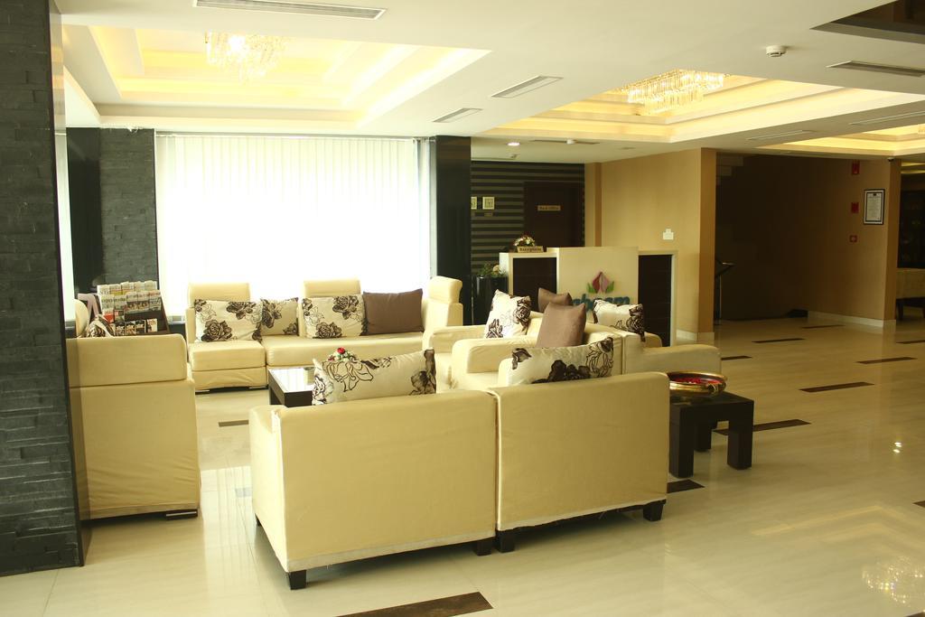 Hotel Abaam Cochin Kochi
