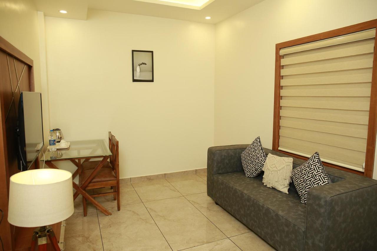Hotel Ags Residency