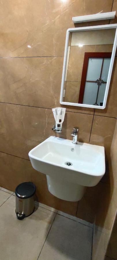 Hotel Ags Residency
