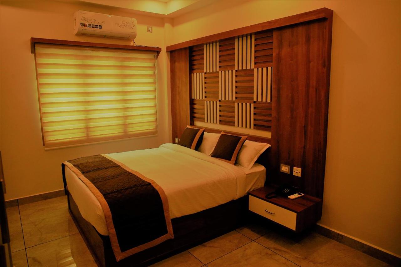 Ags Residency 3*