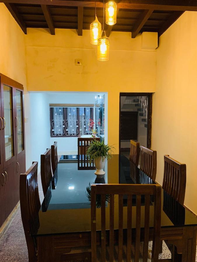Homestay Mother's