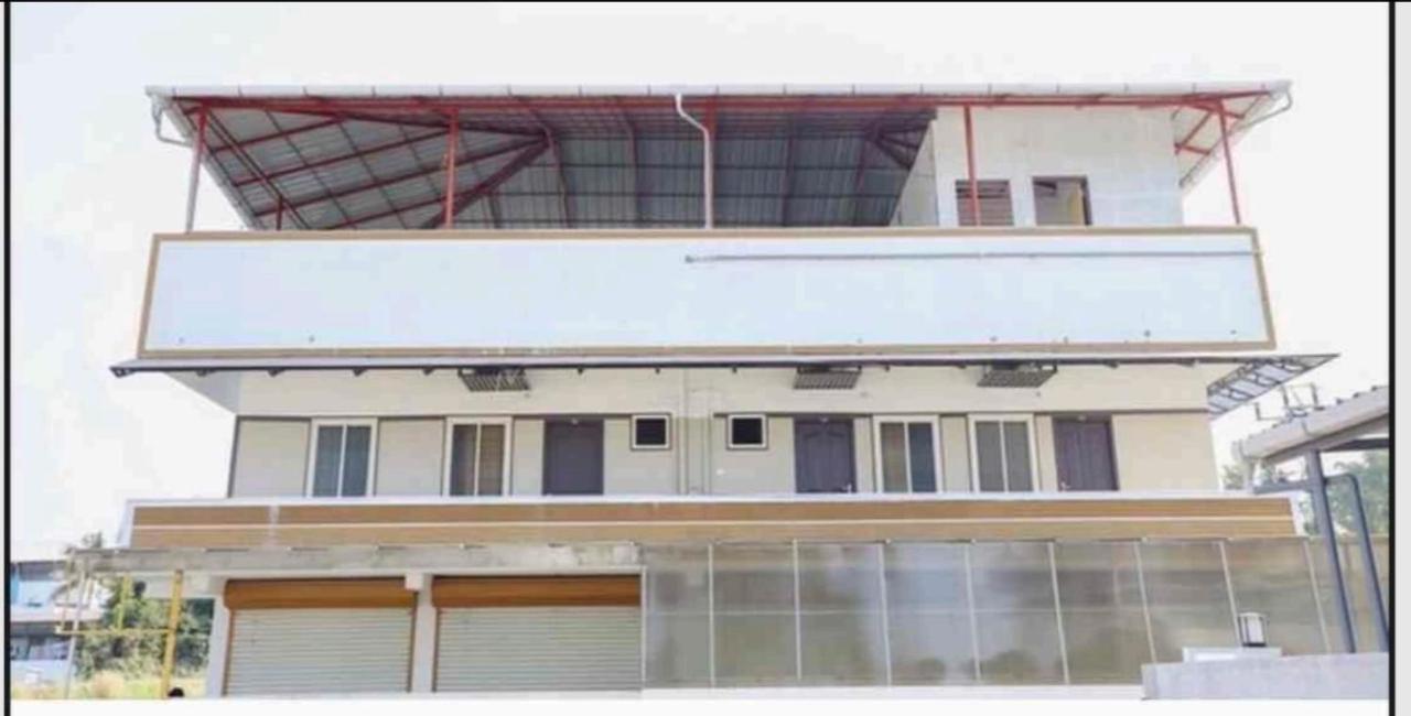23374 Edapally Homestay *