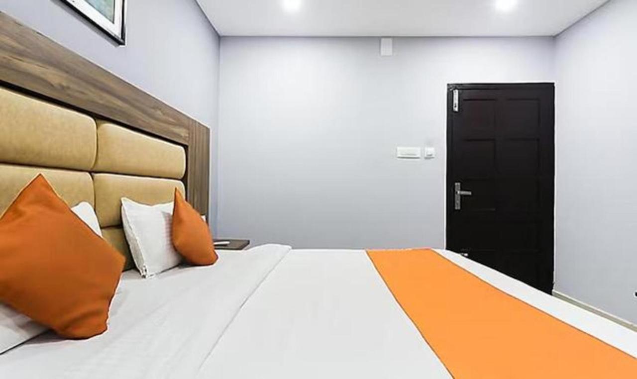 Queens Residency - * Kochi