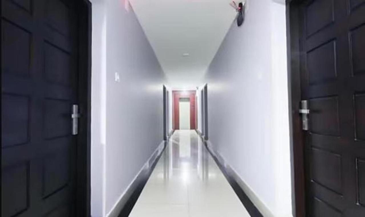 Hotel Queens Residency - Kochi