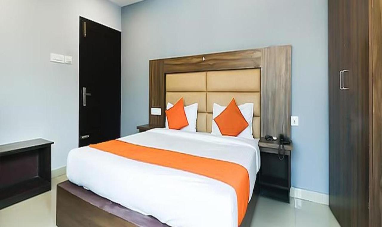 Queens Residency - Hotel