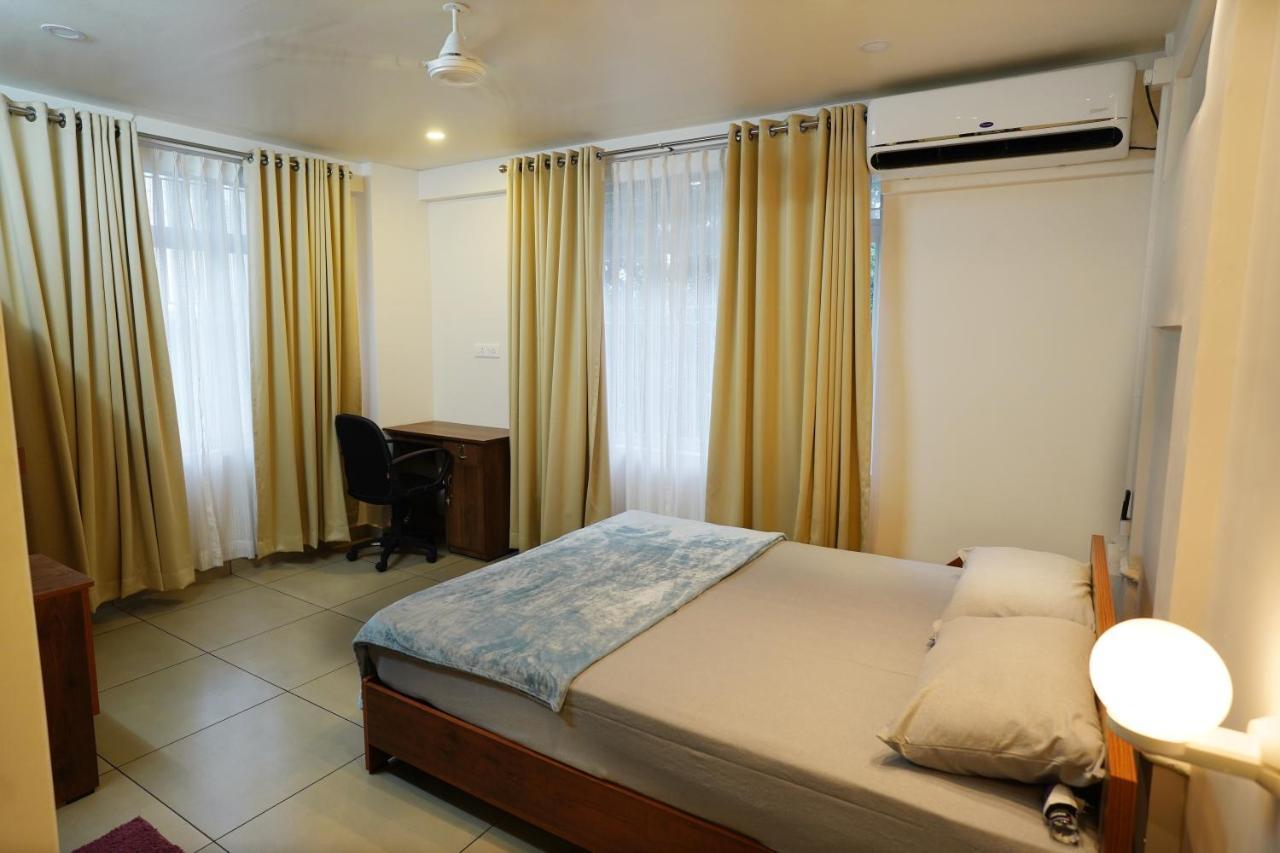 Kadampanattu's Apartment *