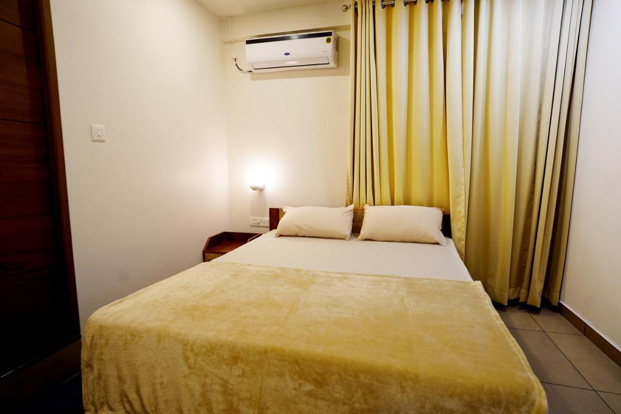 Kadampanattu's Apartment Kochi