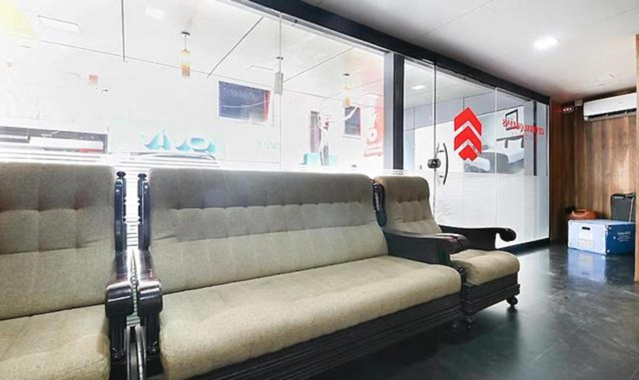 Queens Residency - Hotel Kochi