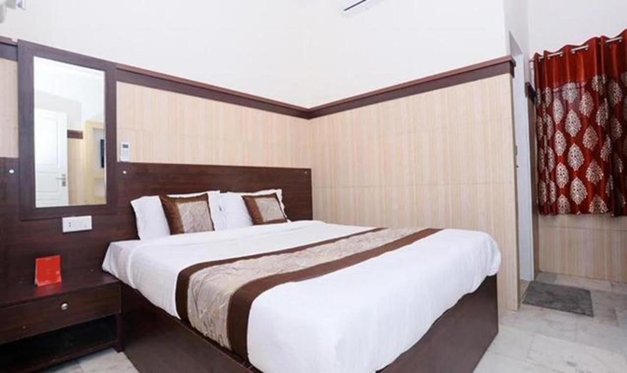 Hotel Ascot 3*