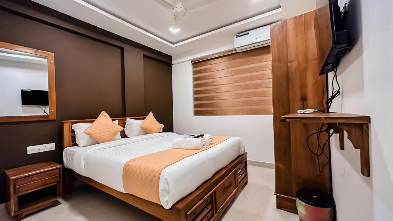 Emerald Hotel 2*