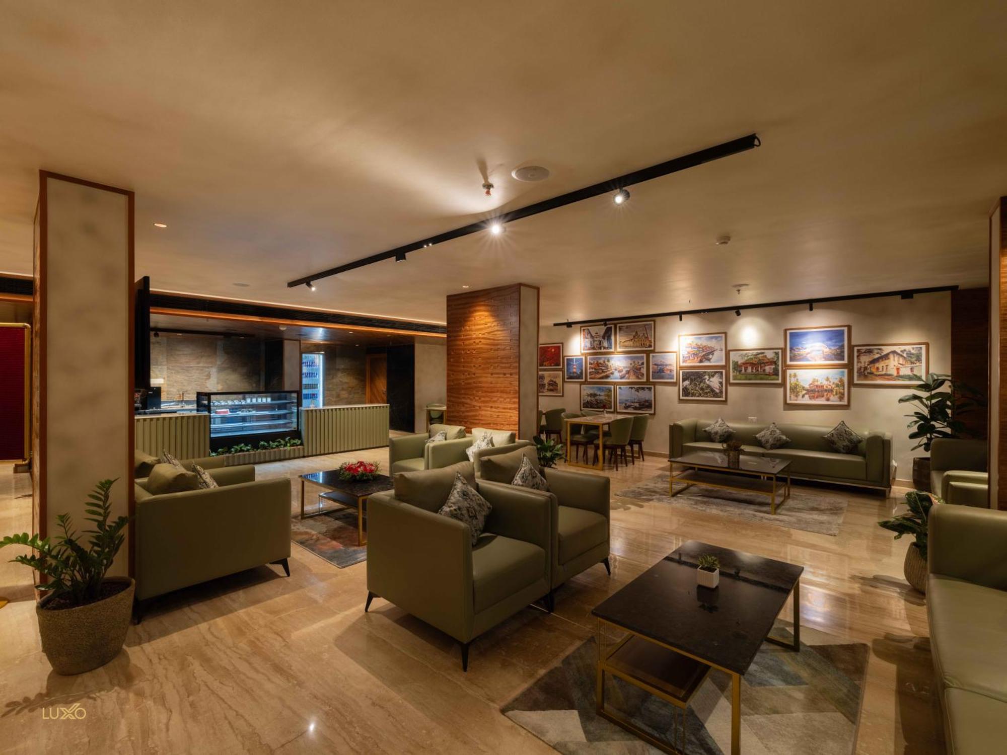 Luxo Hotel Kochi