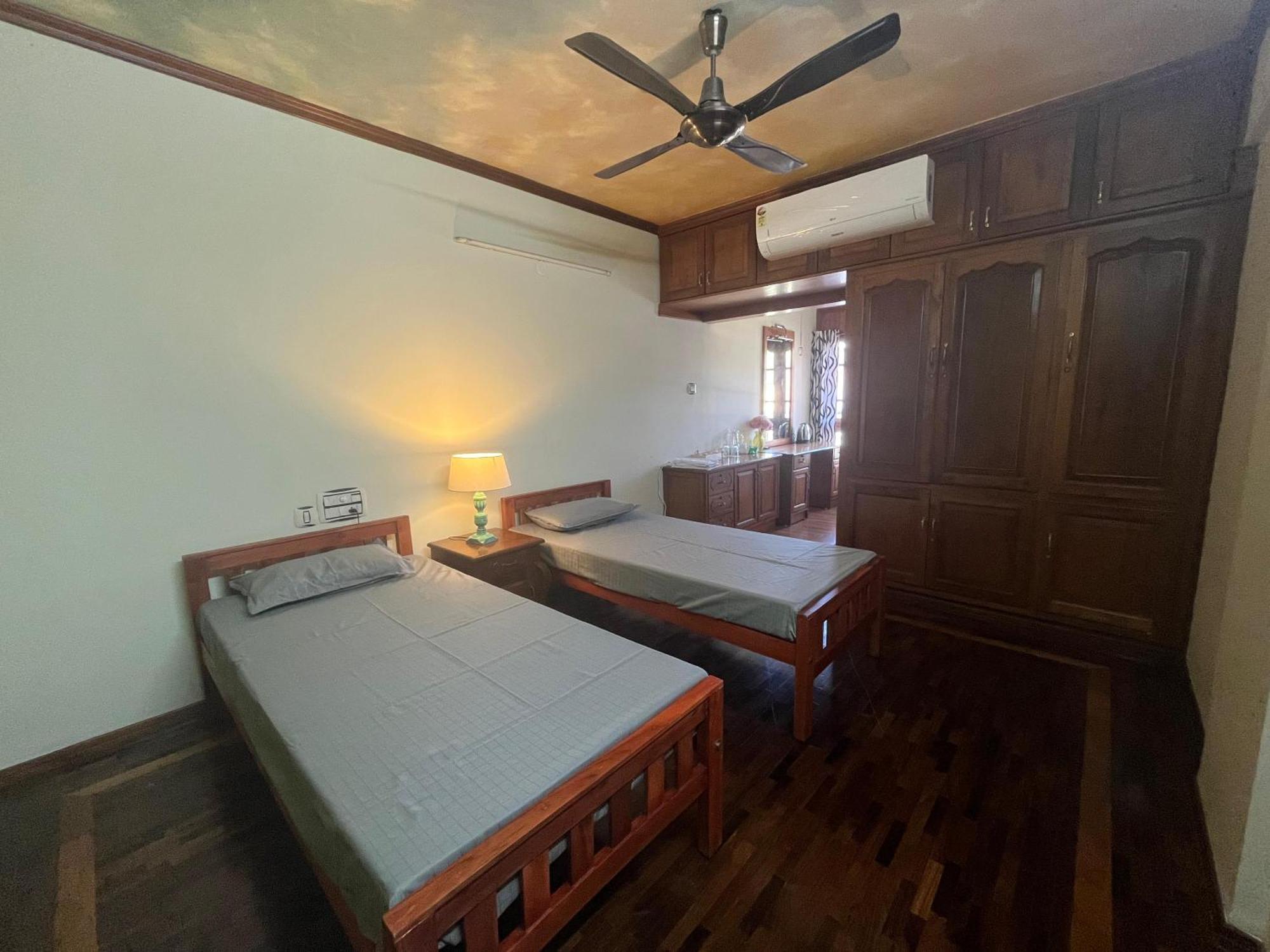 Court View Apartment Kochi