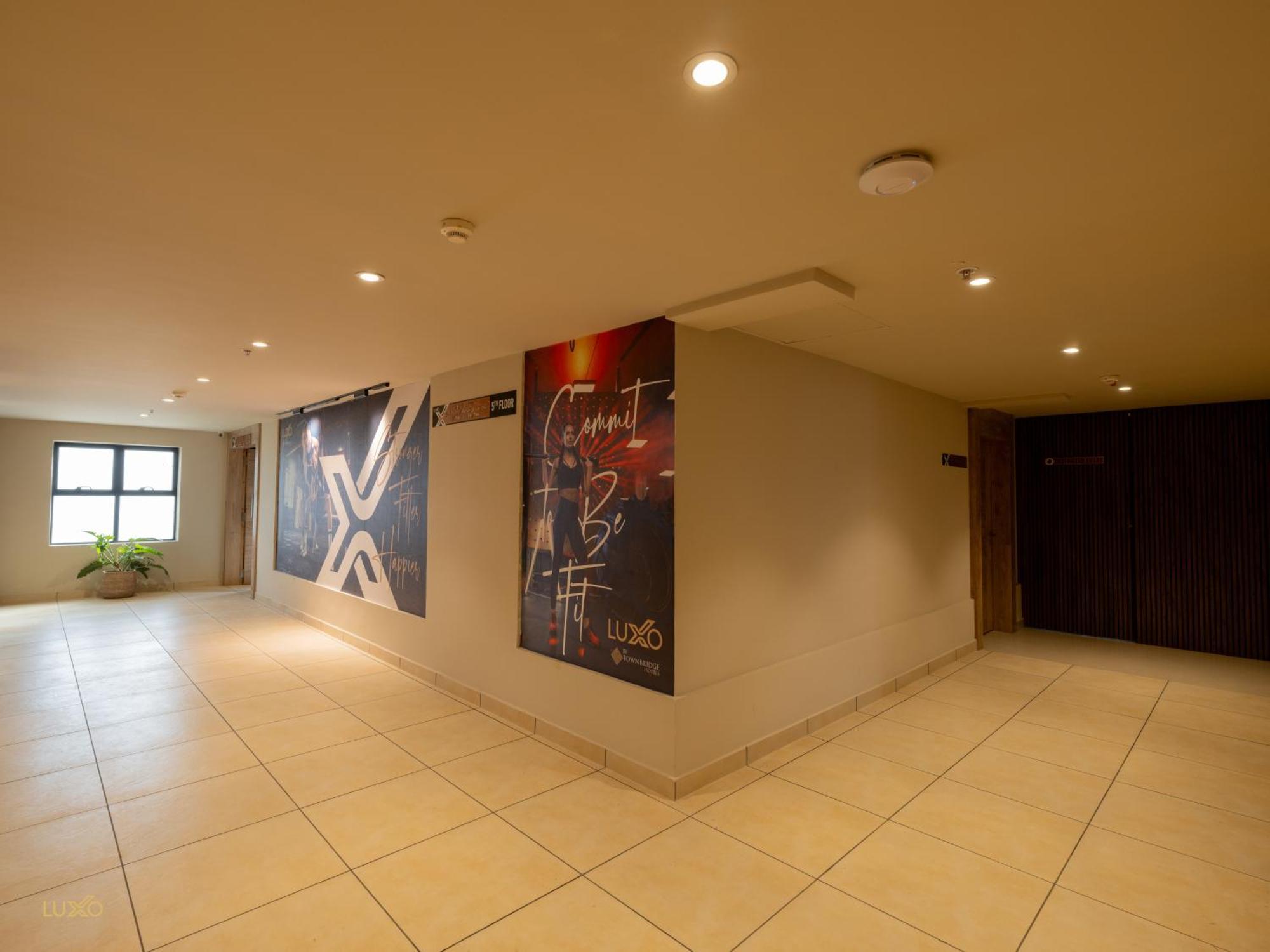 Luxo Hotel Kochi