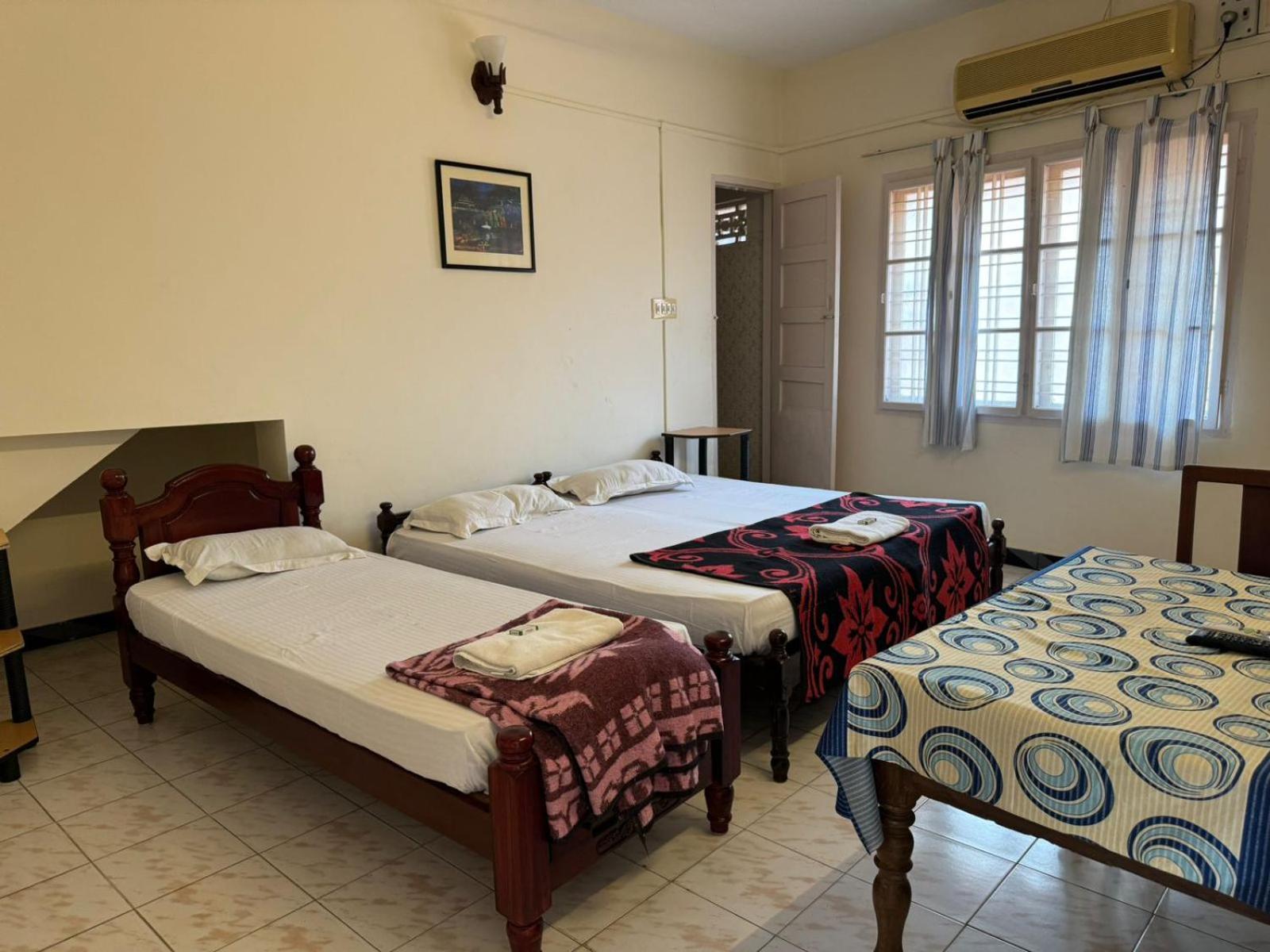 Aambal Residency * Kochi