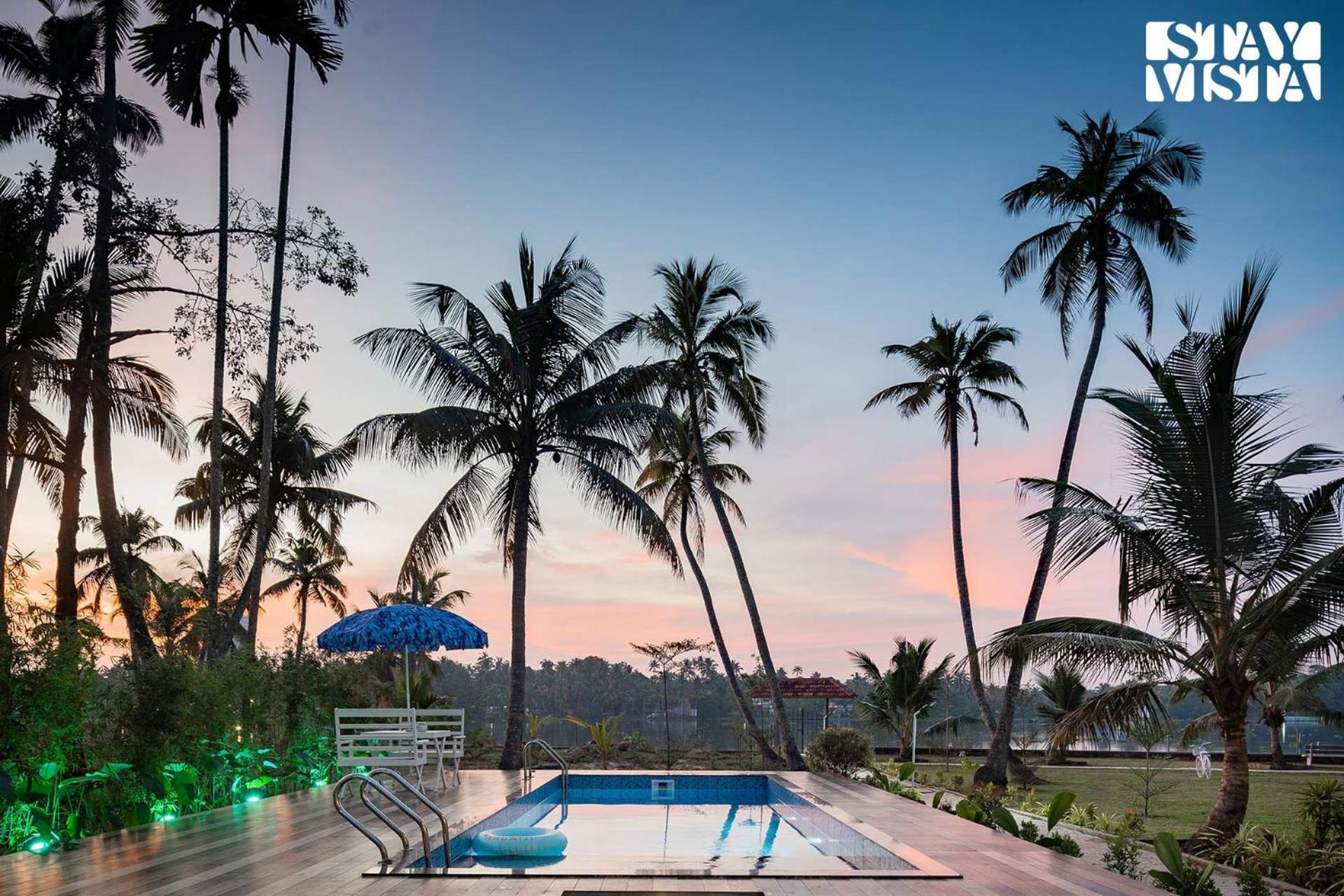 Villa Aqua Vista Riverview By Stayvista - Private Pool *