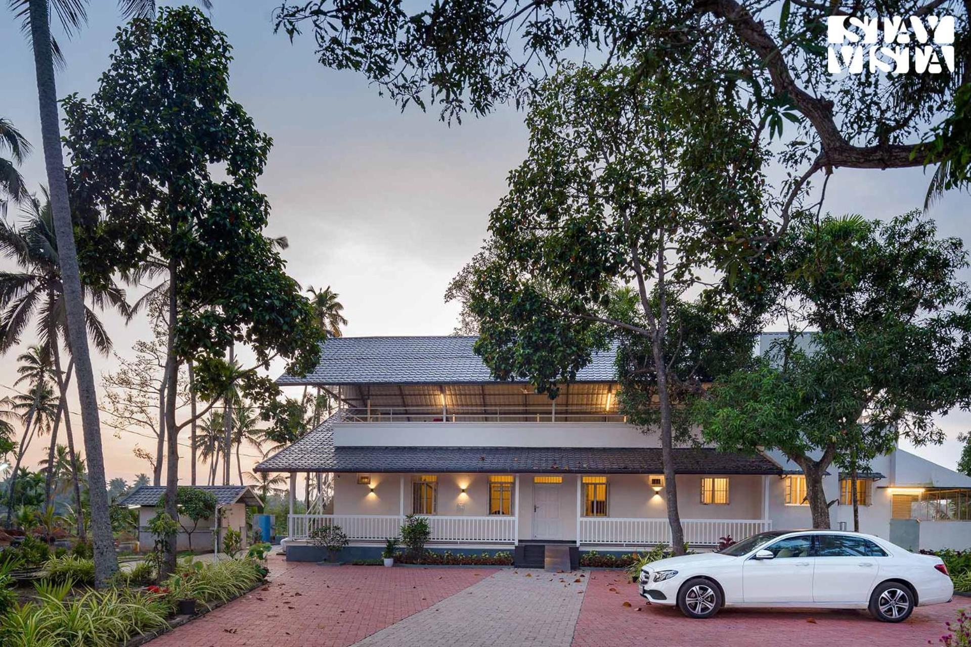 Aqua Vista Riverview By Stayvista - Private Pool Kochi