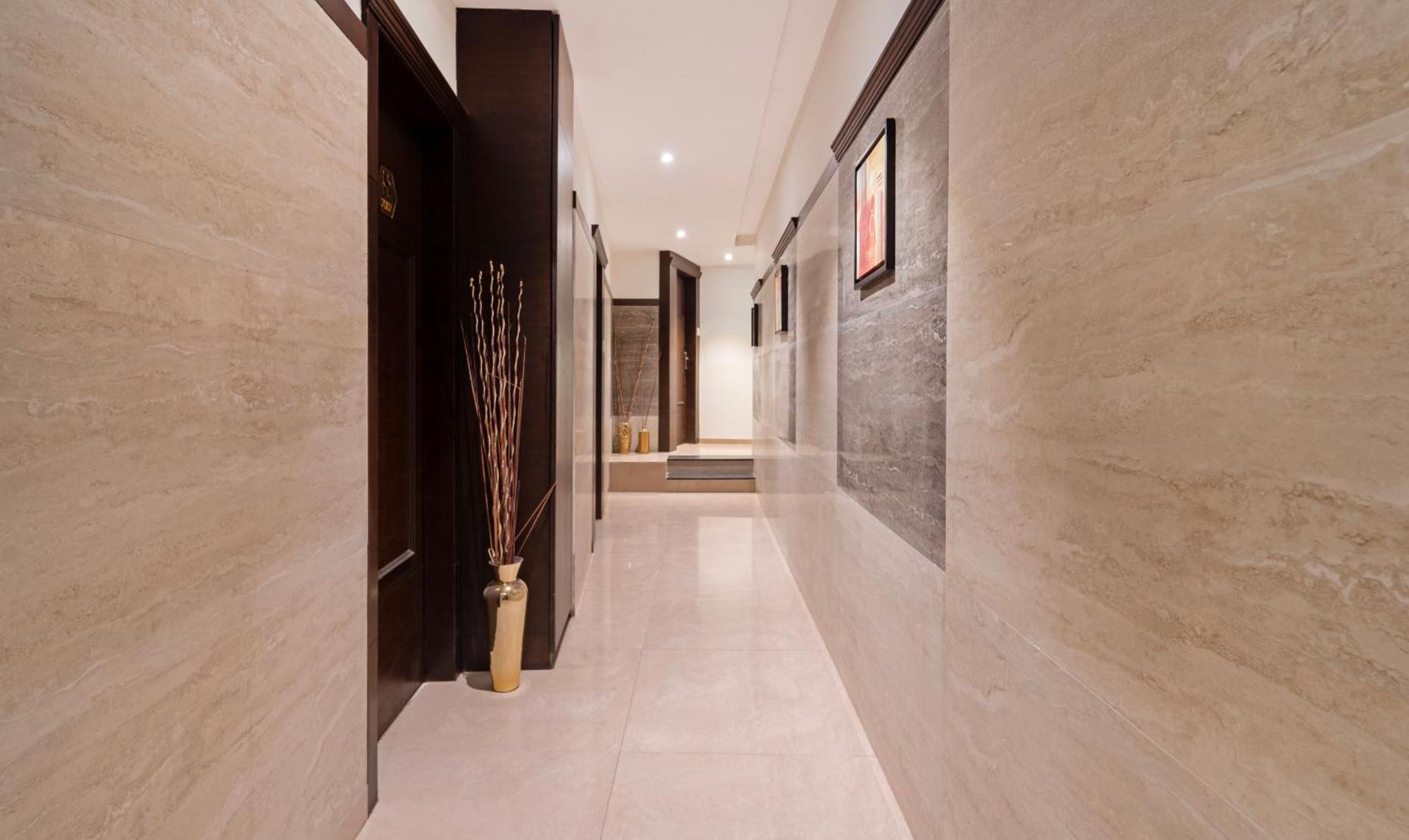 Treebo York By D2v, Hotel