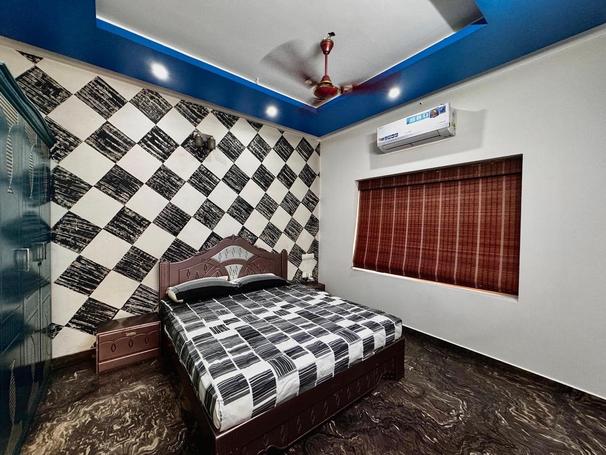 Chilanka Place Away From - Ernakulam- Kerala Villa
