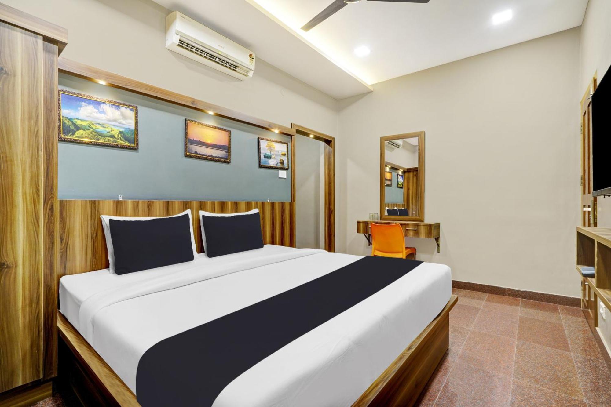 Hotel O Century Regency 4*