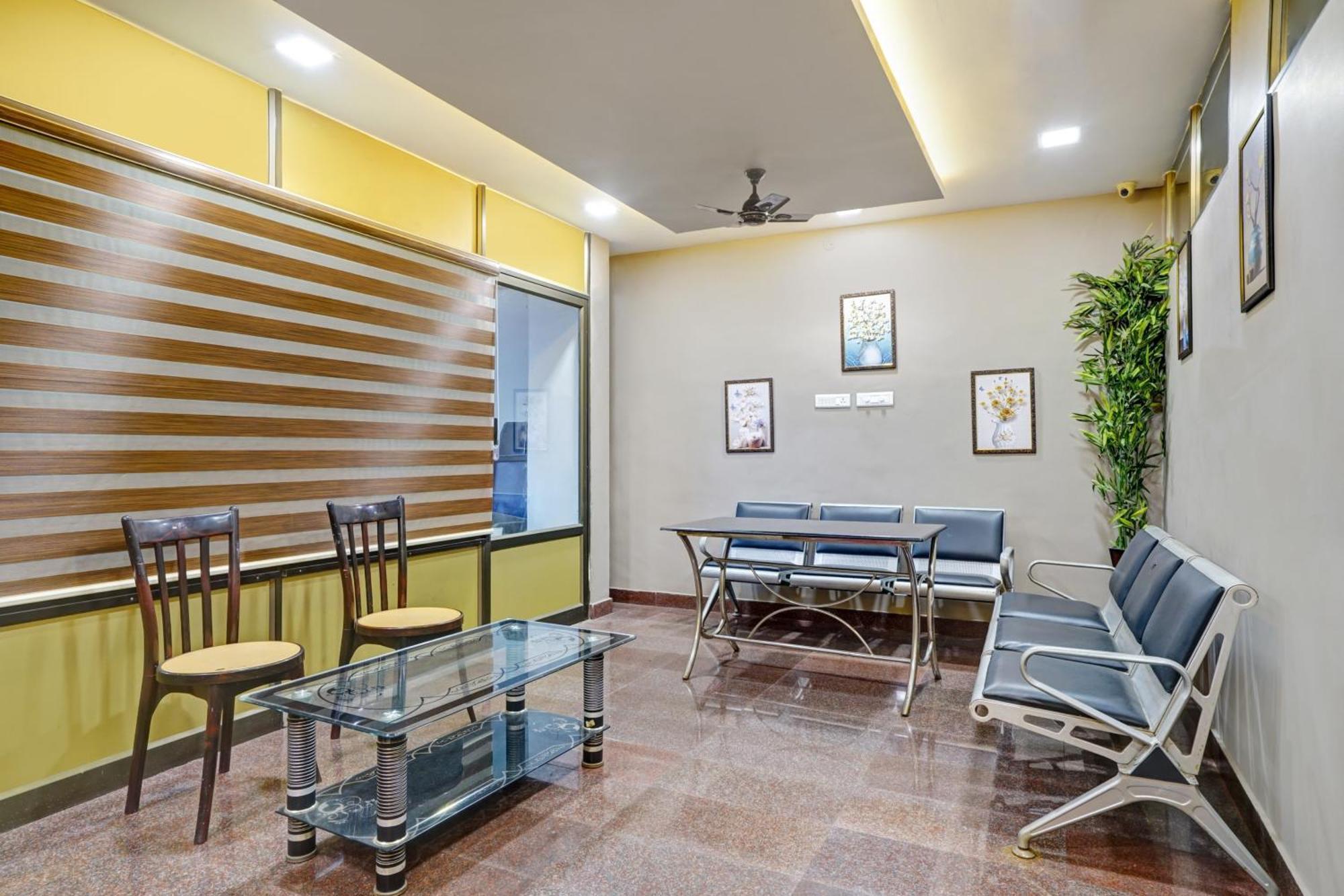 O Century Regency Hotel