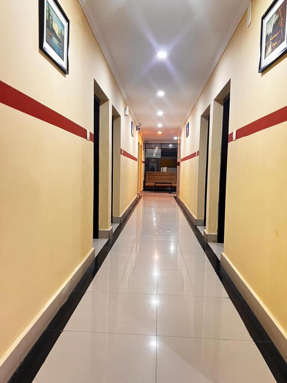 Queens Residency - * Kochi