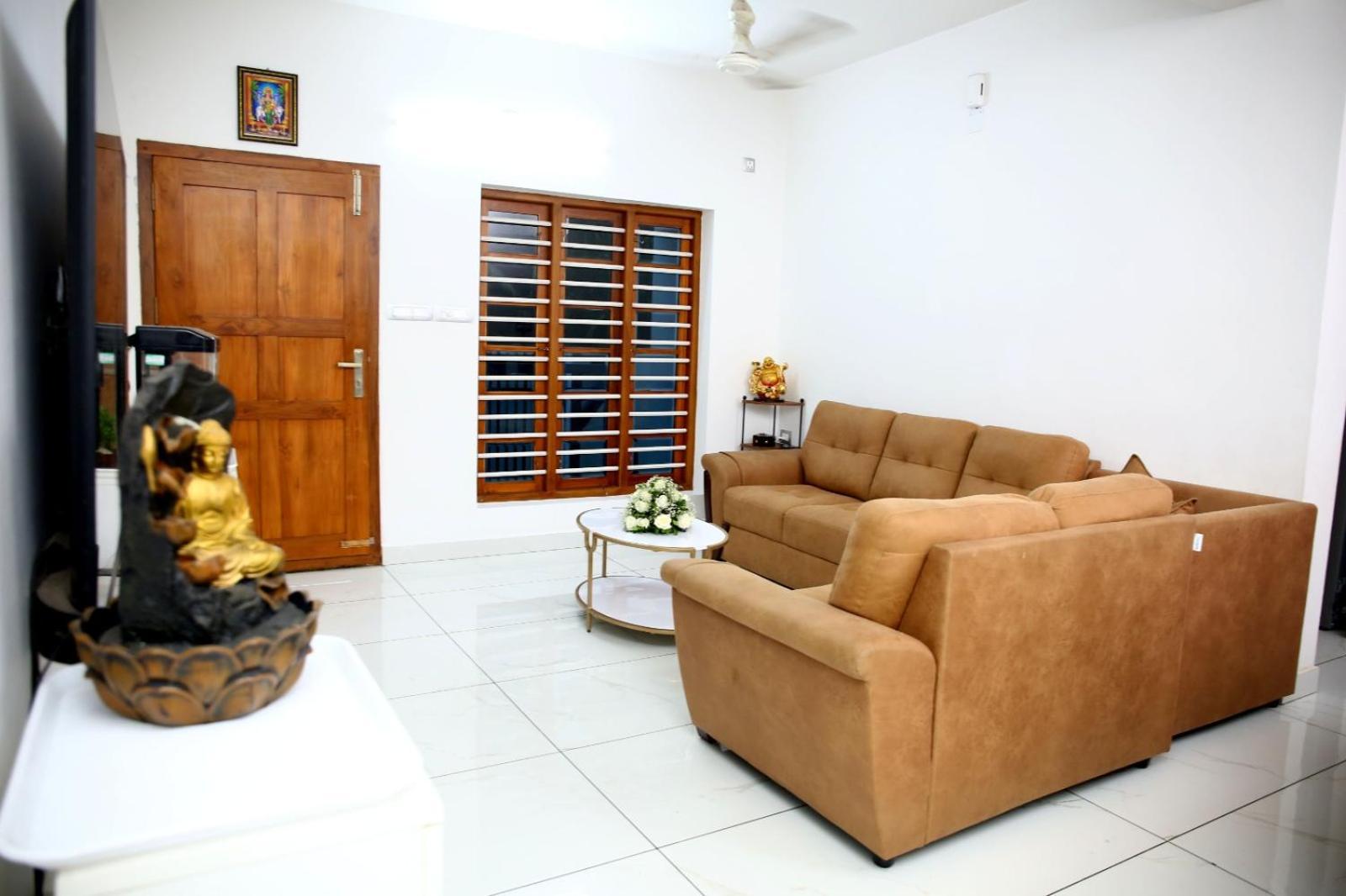 Guest West Cochin Hotel