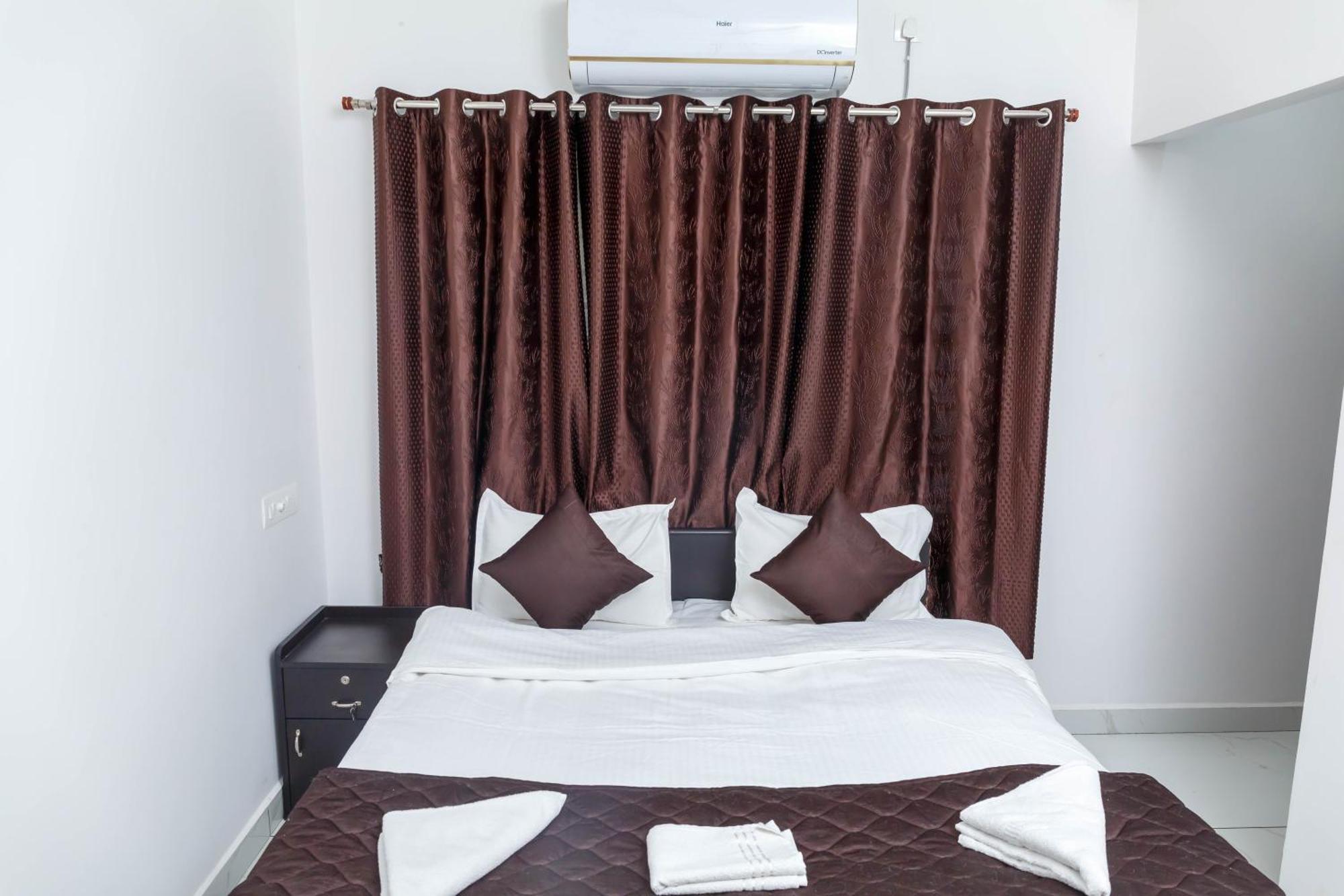 Hotel Guest West Cochin