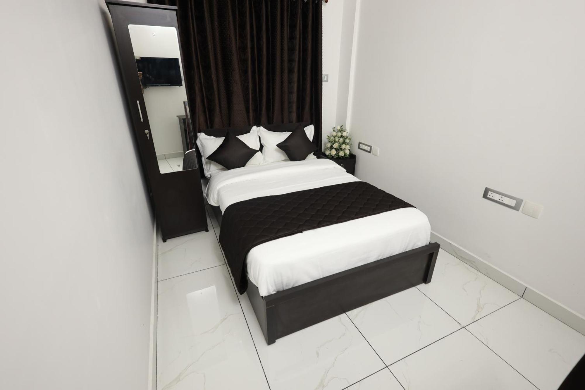Hotel Guest West Cochin 3*