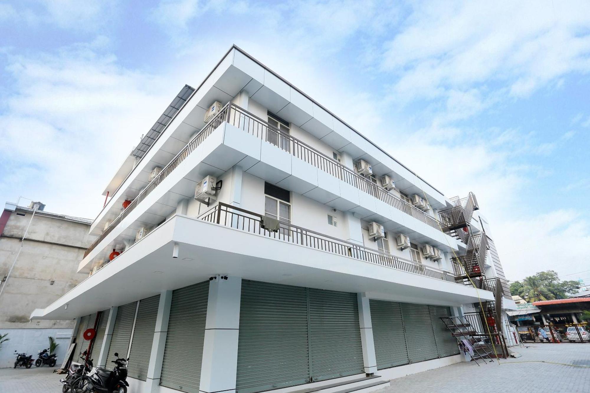 Hotel O Kings Kochi