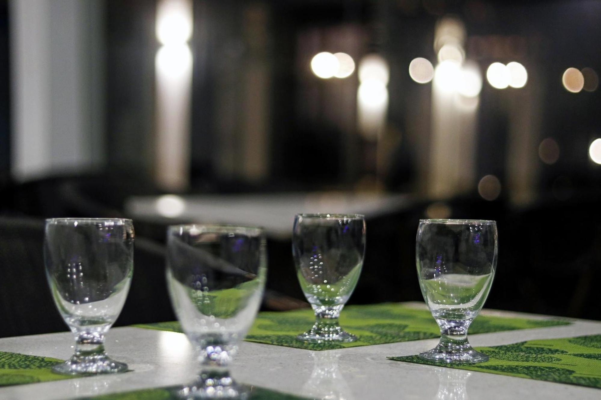 Townhouse Oak Edassery's Sealine Hotel Kochi