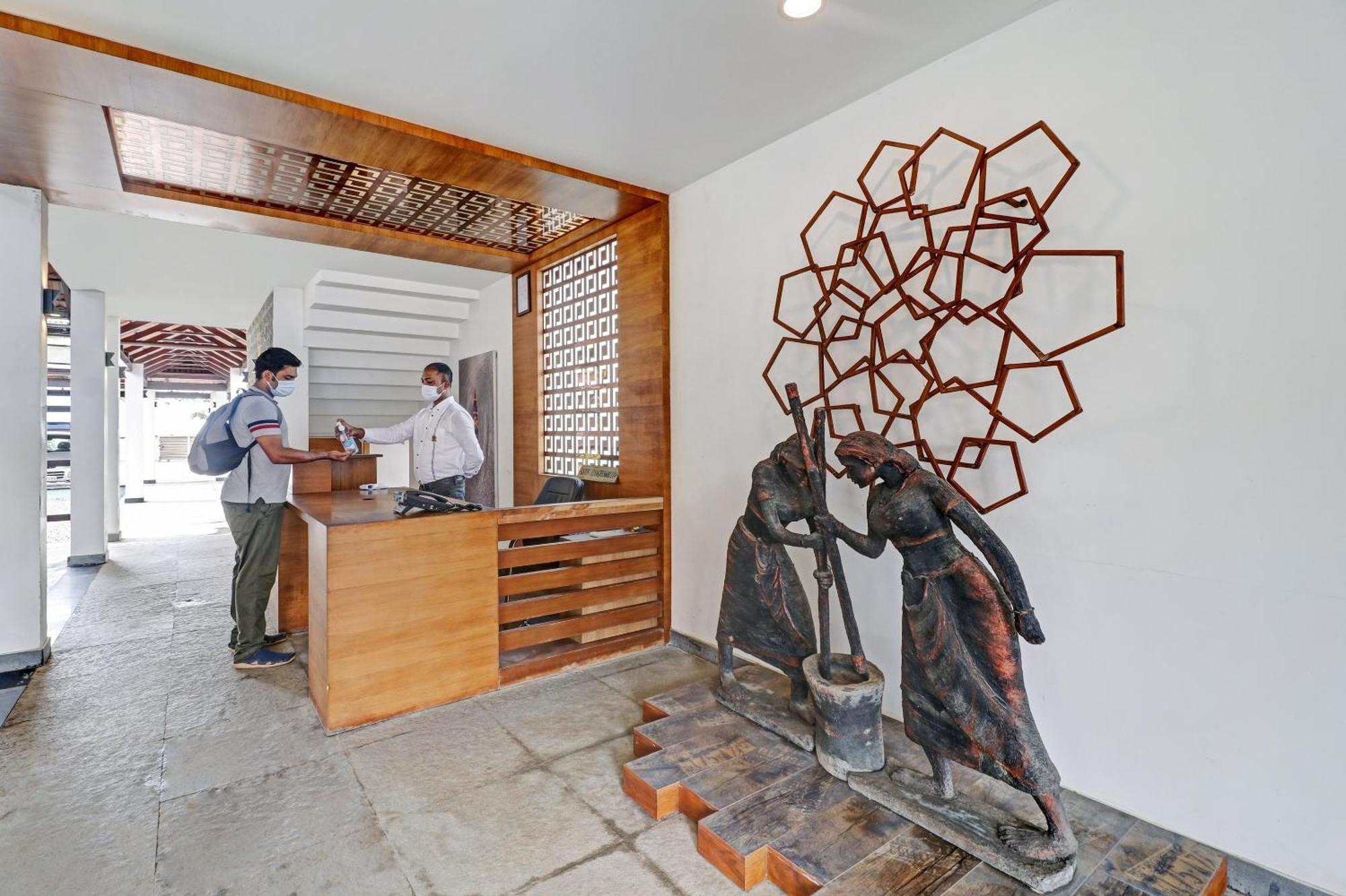 Hotel Townhouse Oak Edassery's Sealine 4*
