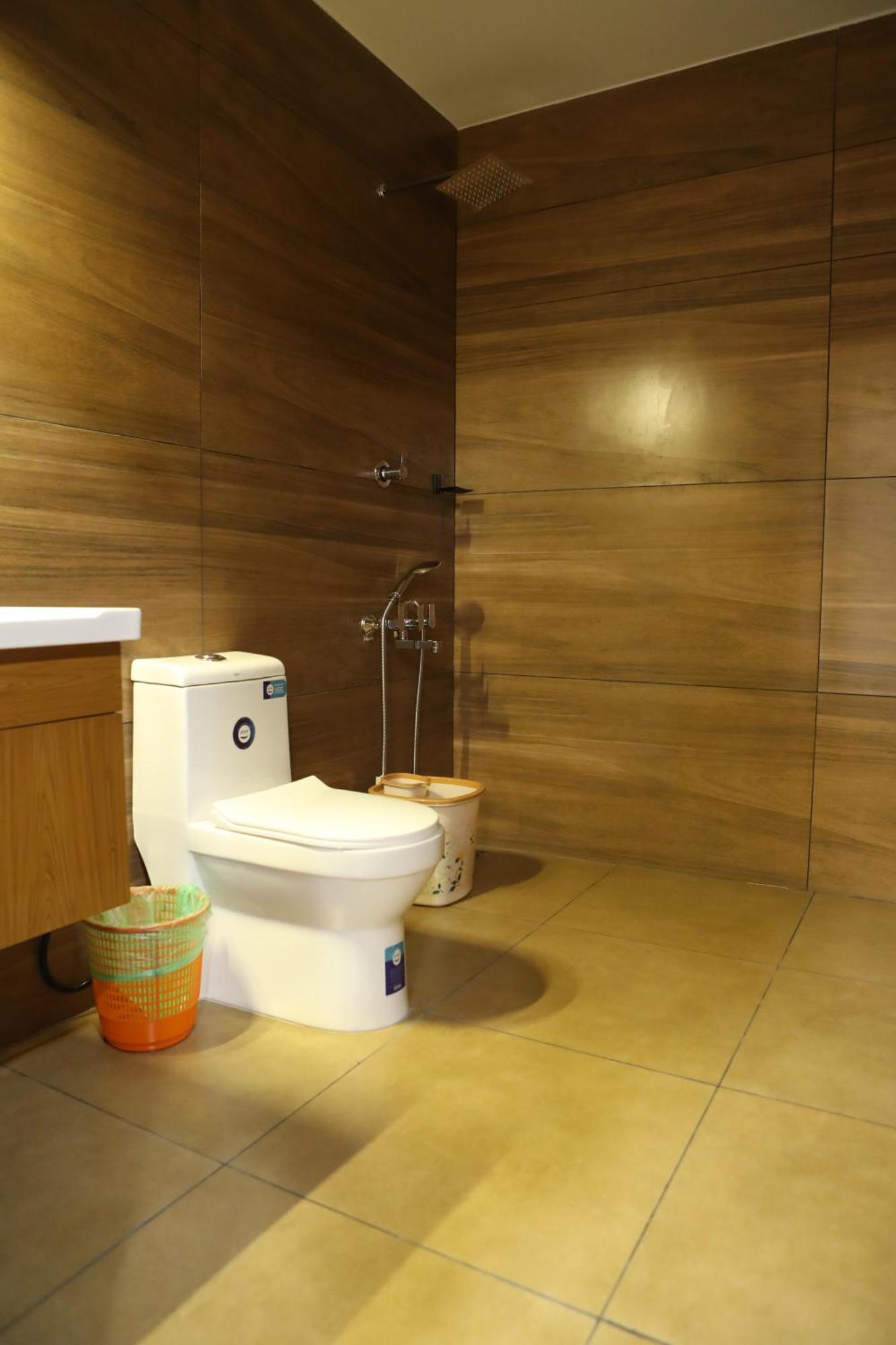 Hotel Spring Field Billets Kochi