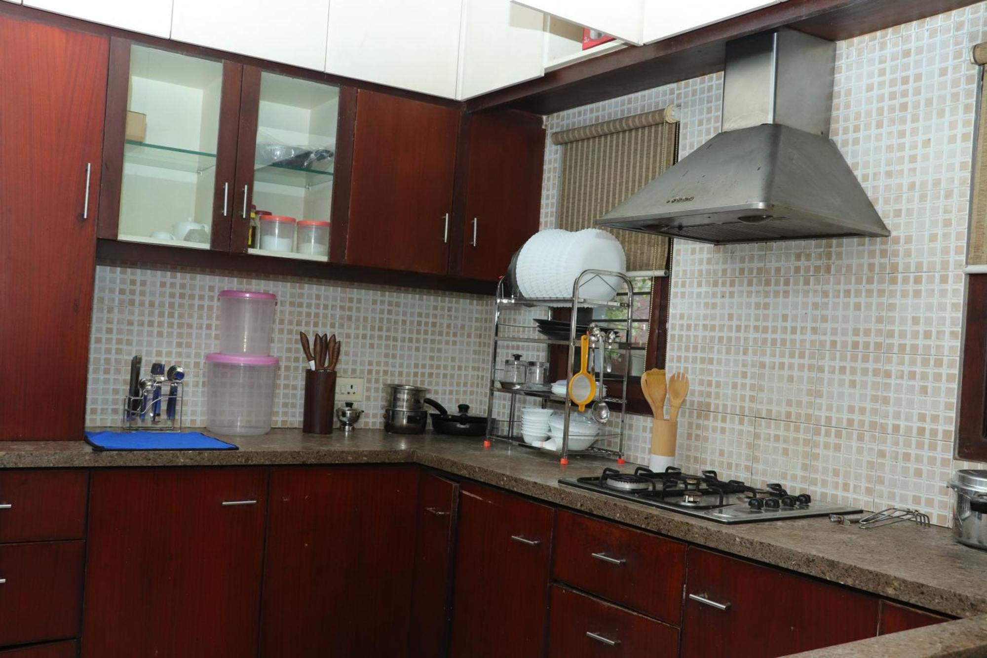 Homestay Orange Valley Green Garden Kochi