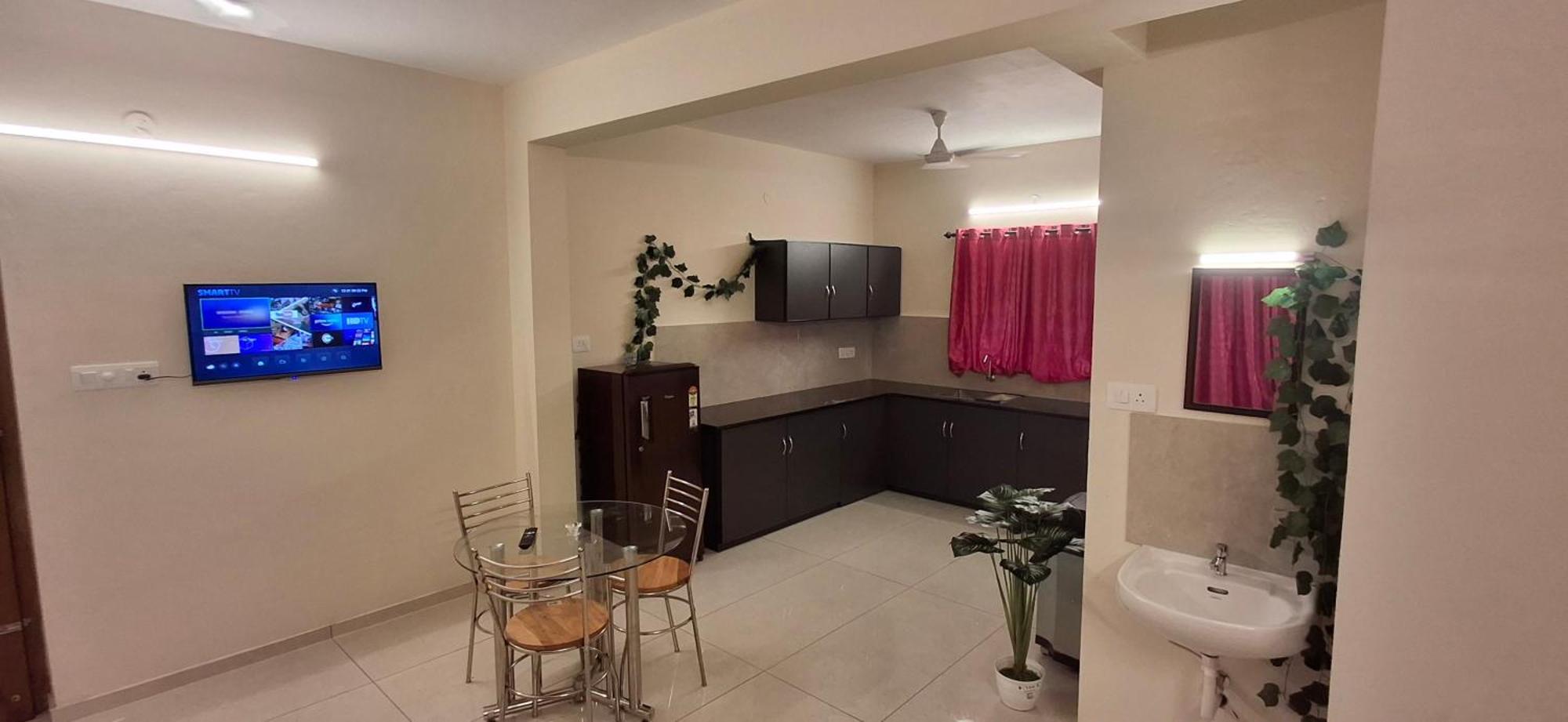 Skylux Apartment Kochi