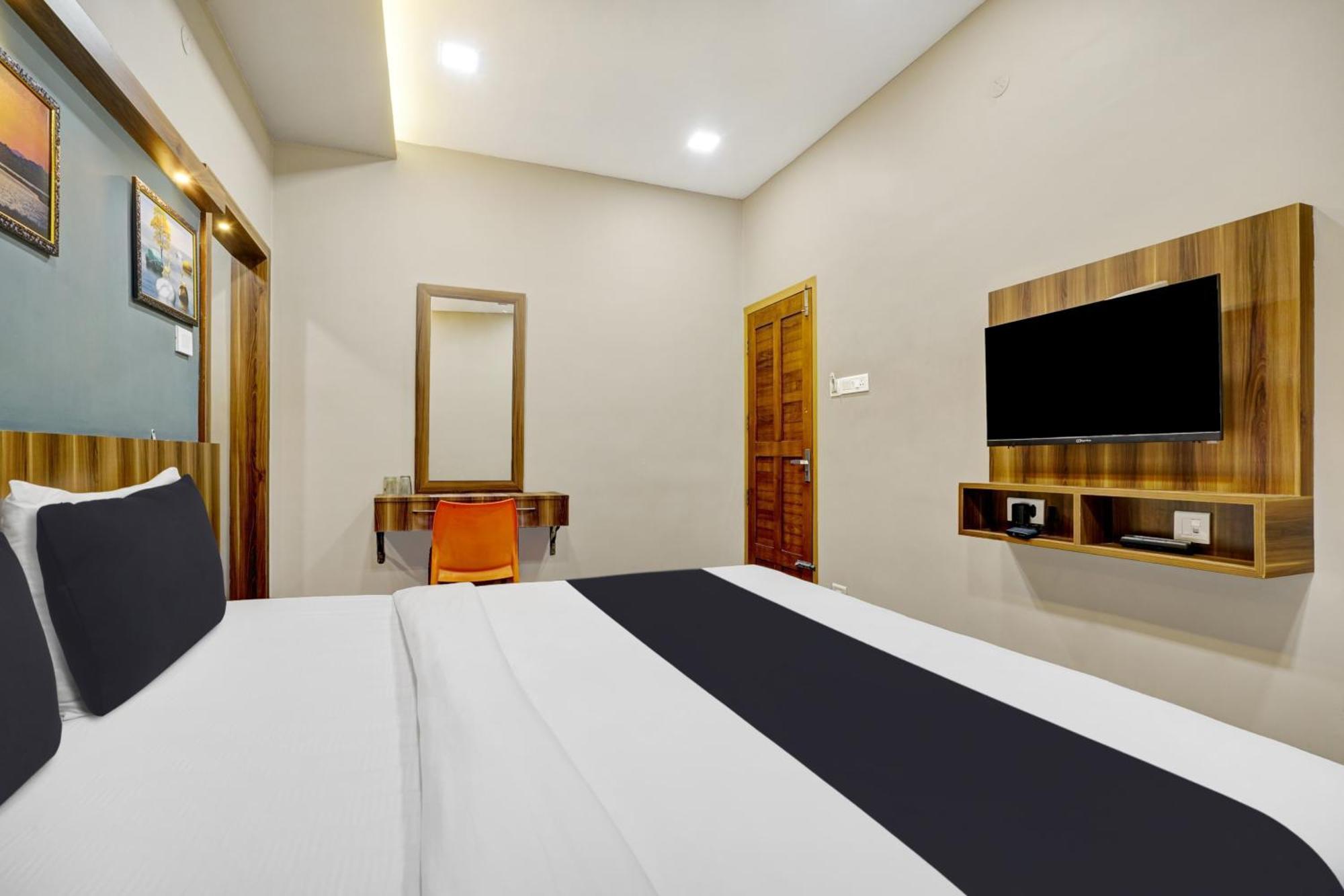 O Century Regency Hotel 4*