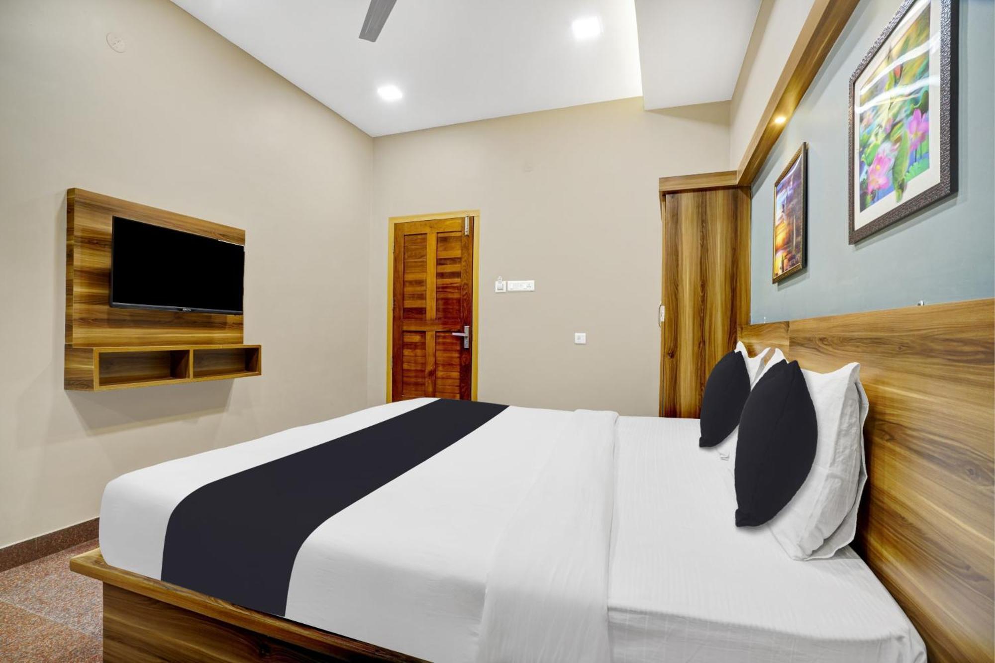 O Century Regency Hotel