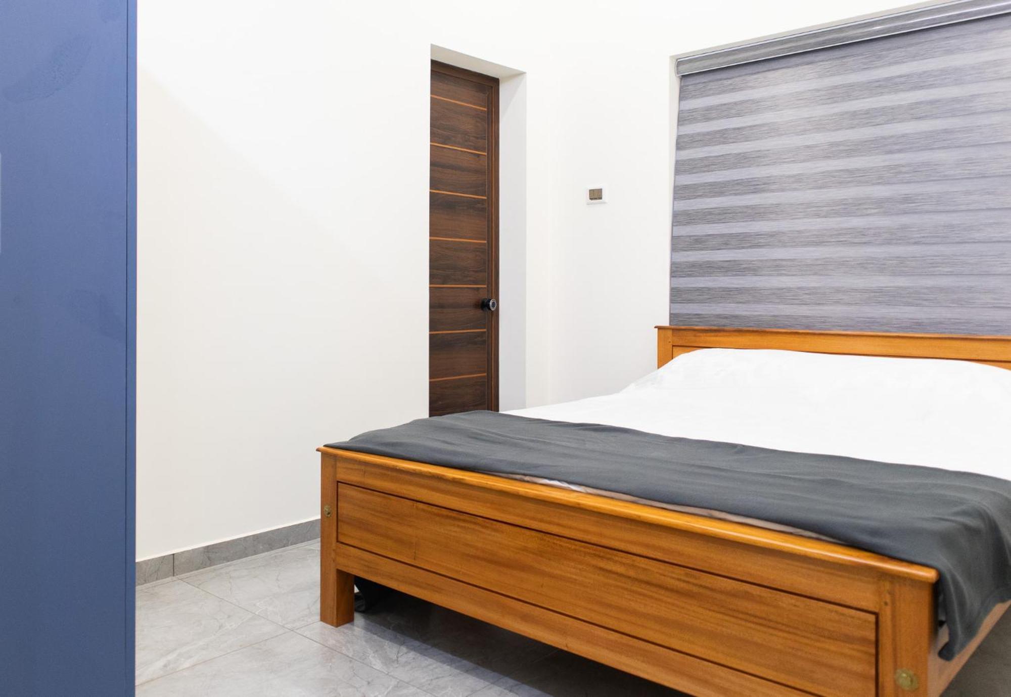 The Casa Vista, Kaloor * Kochi