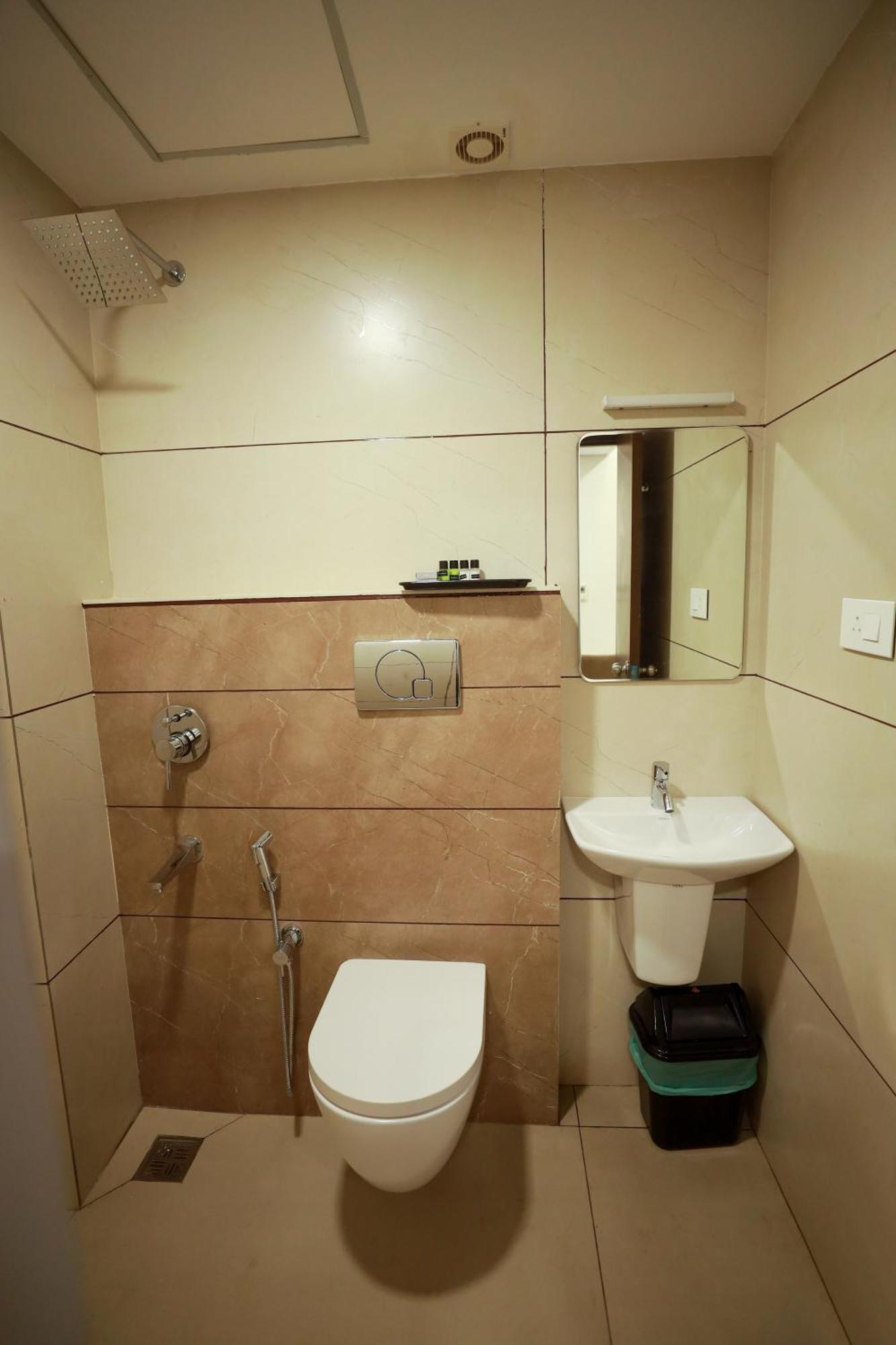 K Grandeur 3*